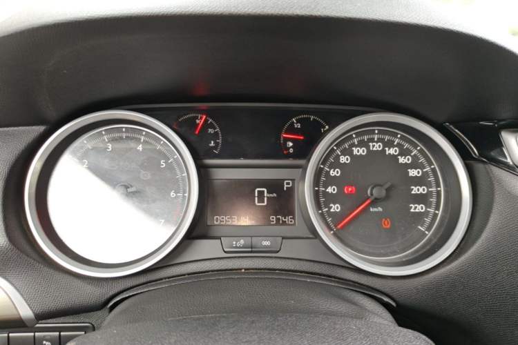 Used Peugeot 408 2014 1.8L Automatic Luxury Edition Instrument Cluster