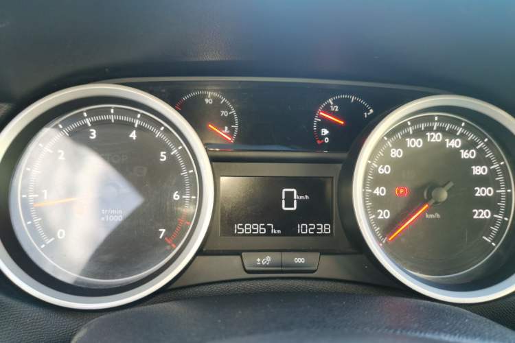 Used Peugeot 408 2014 1.8L Manual Leading Edition Instrument Cluster