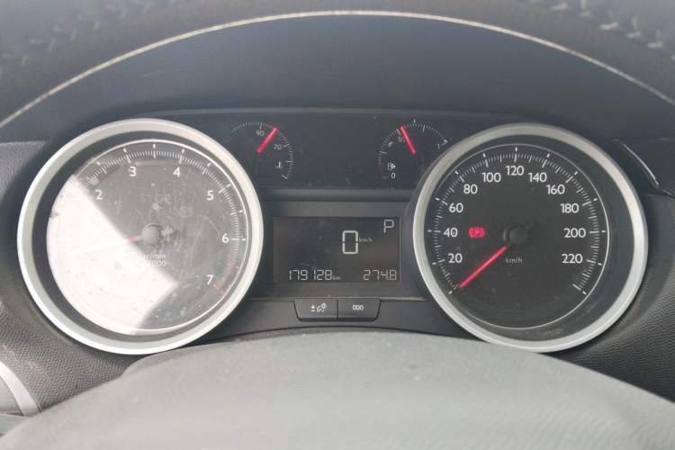 Used Peugeot 408 2014 1.8L Automatic Luxury Edition Instrument Cluster
