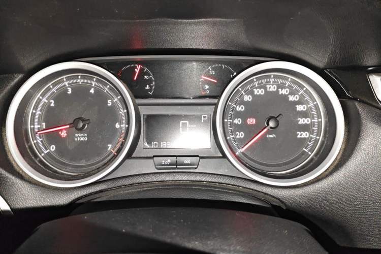 Used Peugeot 408 2014 1.8L Automatic Luxury Edition Instrument Cluster
