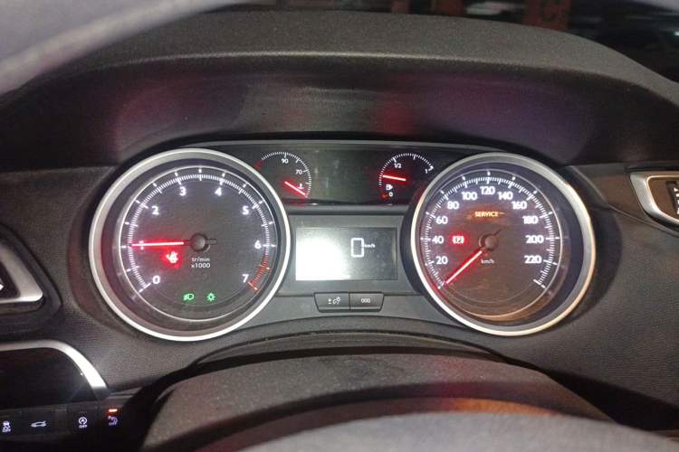 Used Peugeot 408 2014 1.8L Manual Leading Edition Instrument Cluster