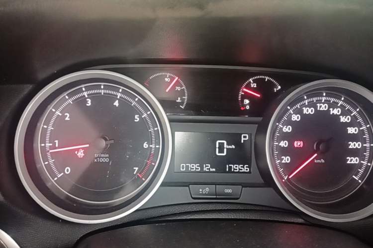 Used Peugeot 408 2014 1.8L Automatic Luxury Edition Instrument Cluster
