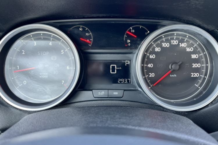 Used Peugeot 408 2014 1.8L Automatic Luxury Edition Instrument Cluster