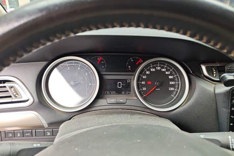 Used Peugeot 408 2014 1.8L Automatic Luxury Edition Instrument Cluster
