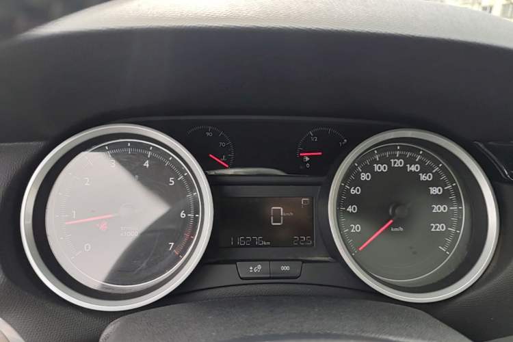 Used Peugeot 408 2014 1.8L Automatic Luxury Edition Instrument Cluster