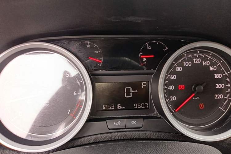 Used Peugeot 408 2014 1.8L Automatic Luxury Edition Instrument Cluster