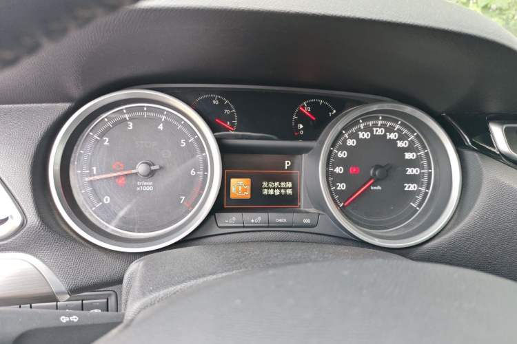 Used Peugeot 408 2014 1.6T Automatic Prestige Edition Instrument Cluster
