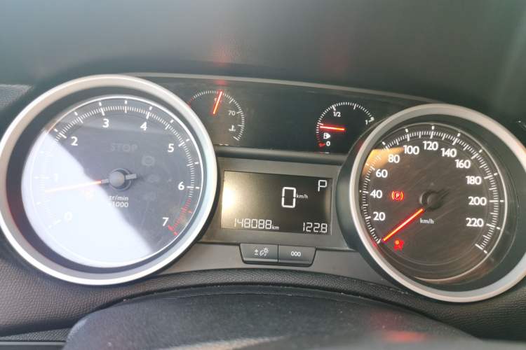 Used Peugeot 408 2014 1.8L Automatic Luxury Edition Instrument Cluster