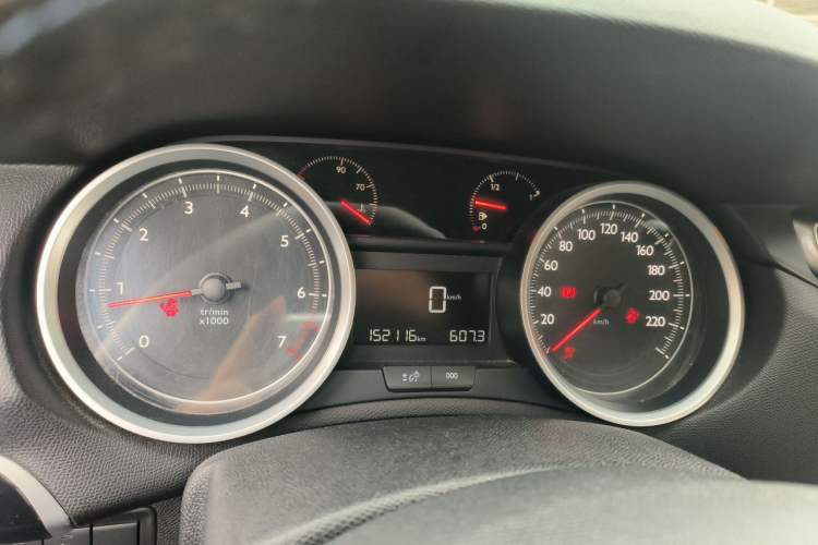Used Peugeot 408 2014 1.8L Manual Leading Edition Instrument Cluster