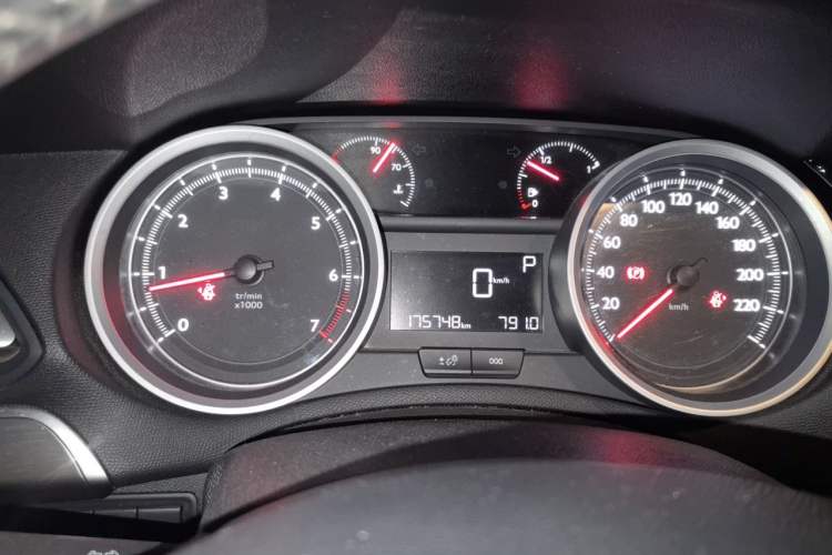 Used Peugeot 408 2014 1.8L Automatic Luxury Edition Instrument Cluster