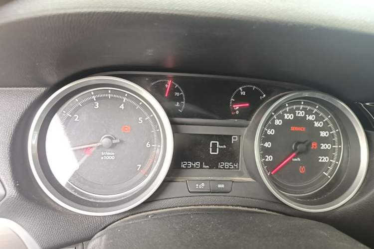 Used Peugeot 408 2014 1.8L Automatic Luxury Edition Instrument Cluster