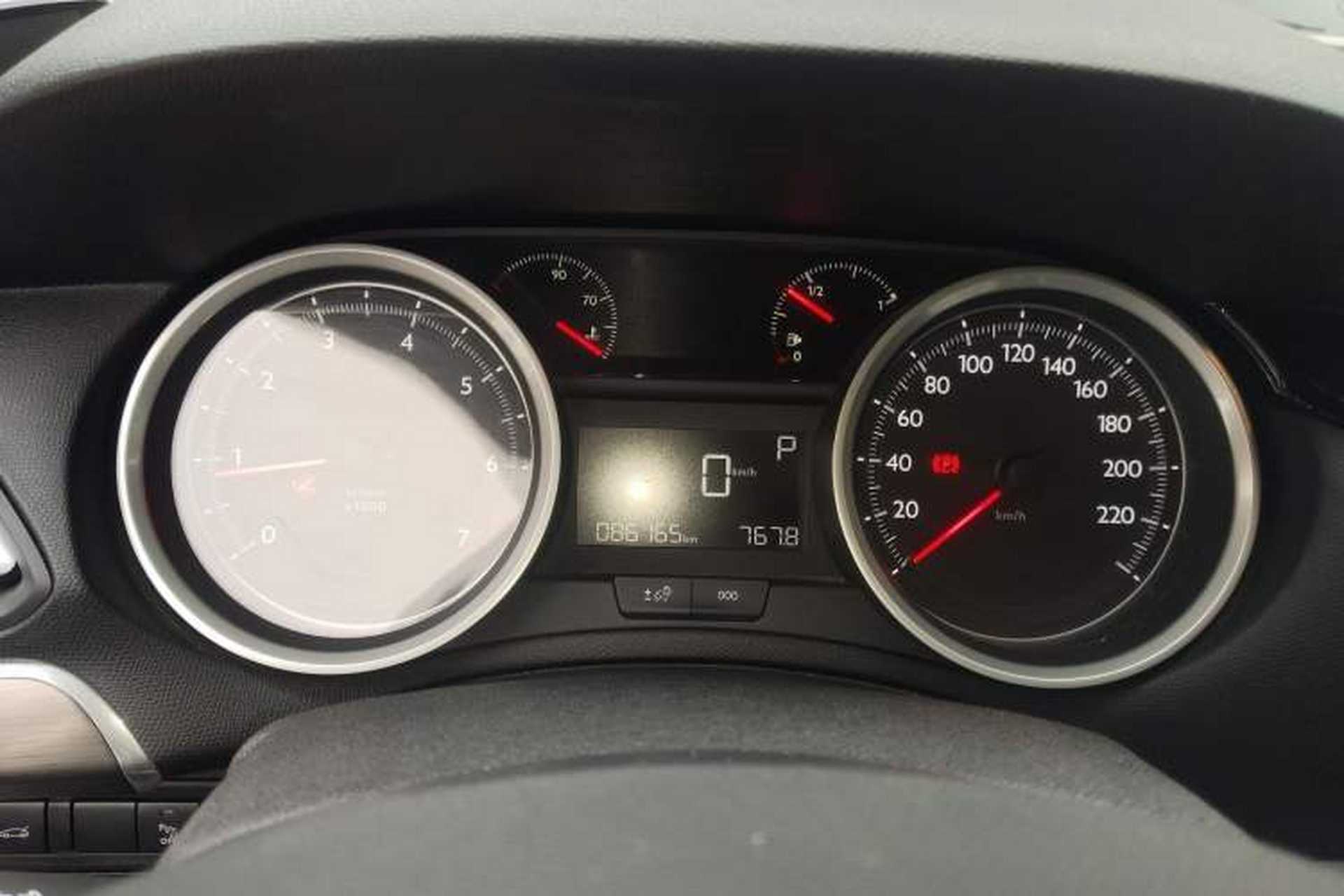 Used Peugeot 408 2014 1.8L Automatic Luxury Edition Instrument Cluster