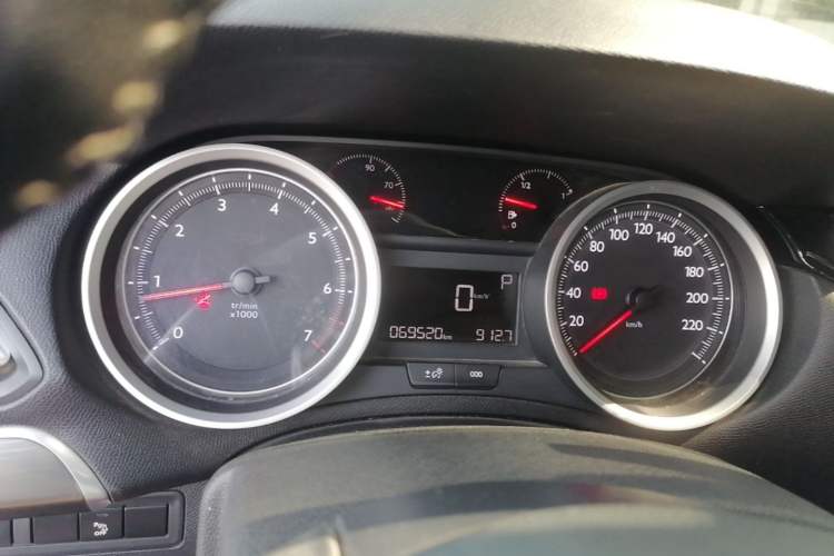 Used Peugeot 408 2014 1.8L Automatic Luxury Edition Instrument Cluster