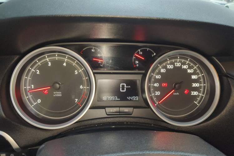 Used Peugeot 408 2014 1.8L Manual Leading Edition Instrument Cluster