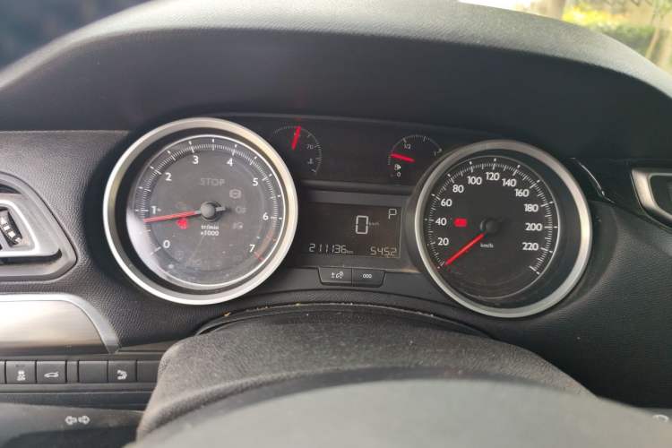 Used Peugeot 408 2014 1.8L Automatic Luxury Edition Instrument Cluster