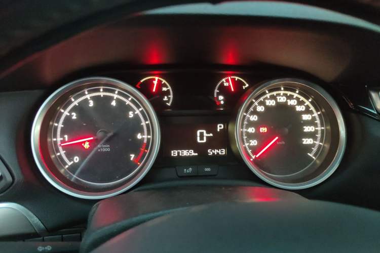 Used Peugeot 408 2014 1.8L Automatic Luxury Edition Instrument Cluster