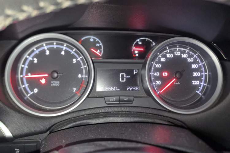 Used Peugeot 408 2014 1.8L Automatic Luxury Edition Instrument Cluster