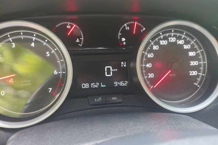 Used Peugeot 408 2014 1.8L Automatic Luxury Edition Instrument Cluster