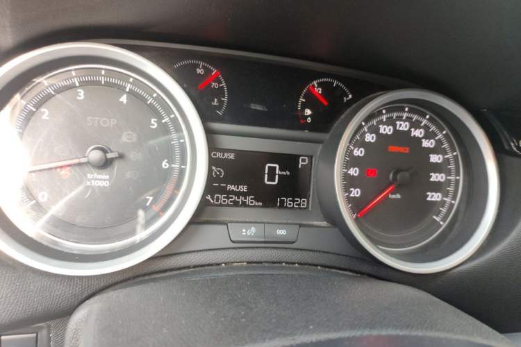 Used Peugeot 408 2014 1.8L Automatic Luxury Edition Instrument Cluster