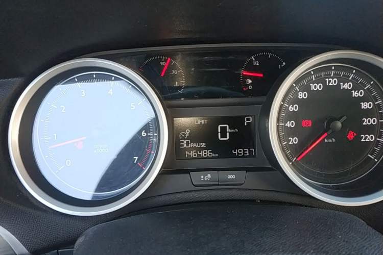 Used Peugeot 408 2014 1.8L Automatic Luxury Edition Instrument Cluster