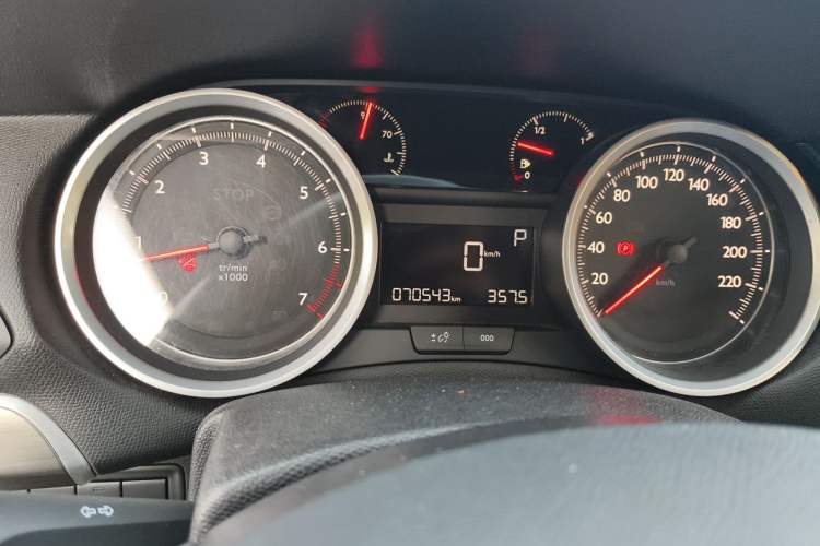 Used Peugeot 408 2014 1.8L Automatic Luxury Edition Instrument Cluster