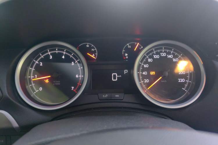 Used Peugeot 408 2014 1.8L Automatic Luxury Edition Instrument Cluster