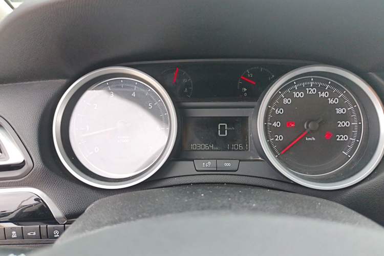 Used Peugeot 408 2014 1.8L Manual Leading Edition Instrument Cluster