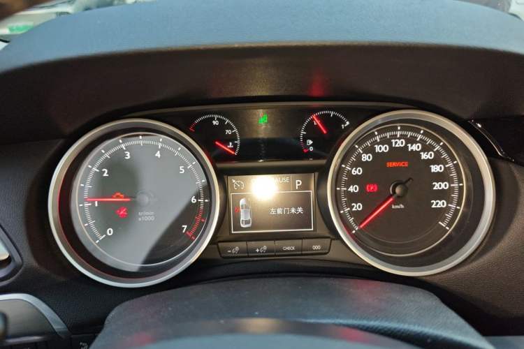 Used Peugeot 408 2014 1.6T Automatic Supreme Edition Instrument Cluster