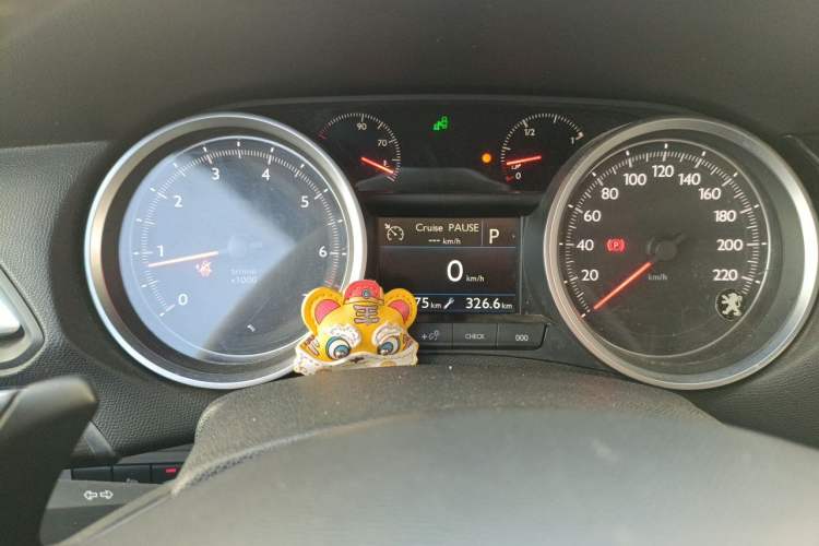 Used Peugeot 408 2014 1.6T Automatic Supreme Edition Instrument Cluster