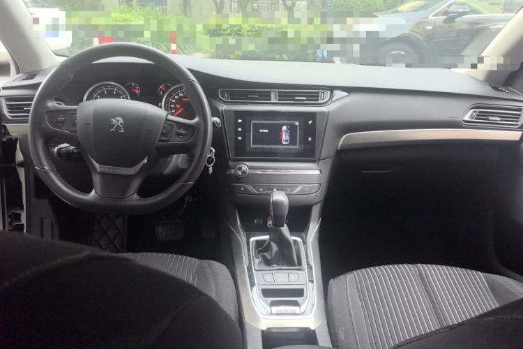 Used Peugeot 408 2014 1.8L Automatic Leading Edition Interior 2