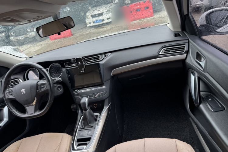 Used Peugeot 408 2014 1.8L Automatic Luxury Edition Interior 2