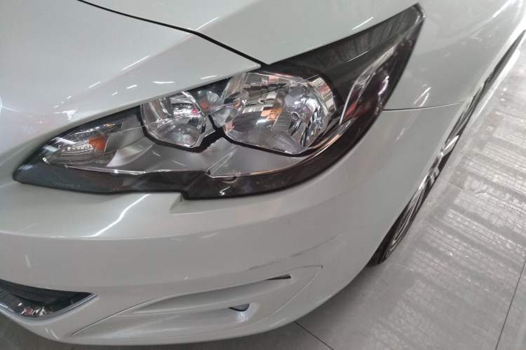 Used Peugeot 408 2014 1.8L Automatic Luxury Edition Left Front Headlight
