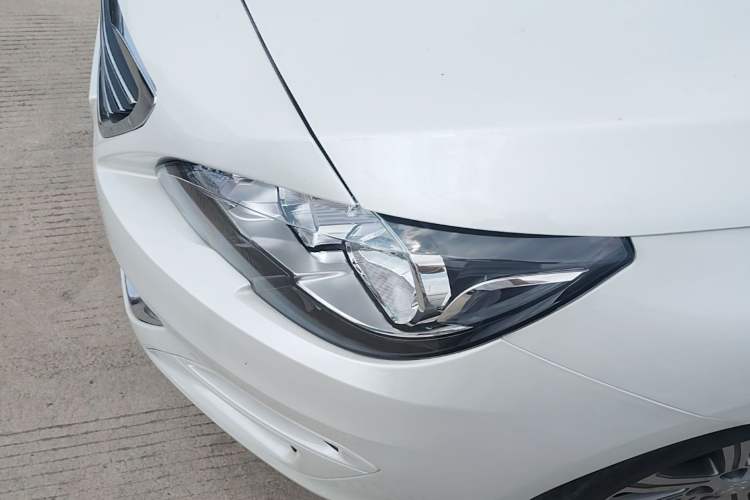 Used Peugeot 408 2014 1.8L Automatic Luxury Edition Left Front Headlight