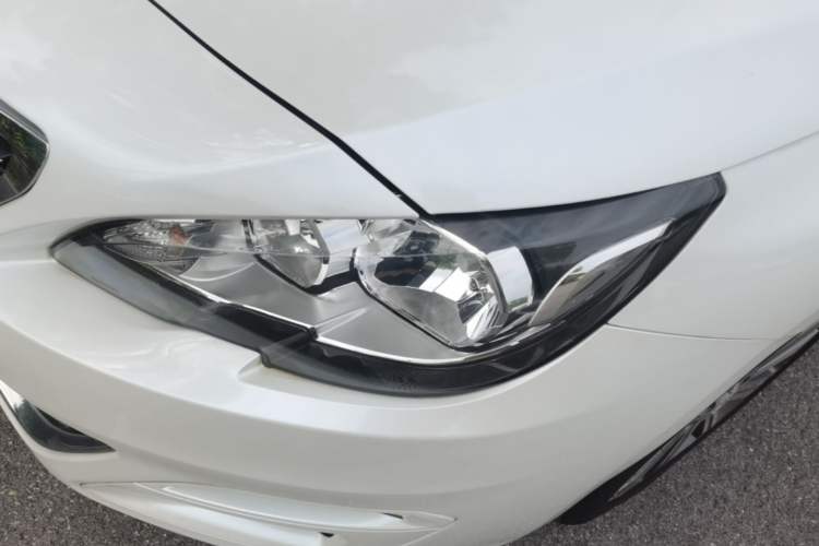 Used Peugeot 408 2014 1.8L Automatic Luxury Edition Left Front Headlight