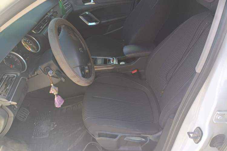 Used Peugeot 408 2014 1.8L Automatic Luxury Edition Left Front Seat