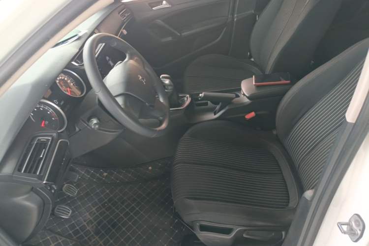 Used Peugeot 408 2014 1.8L Manual Leading Edition Left Front Seat