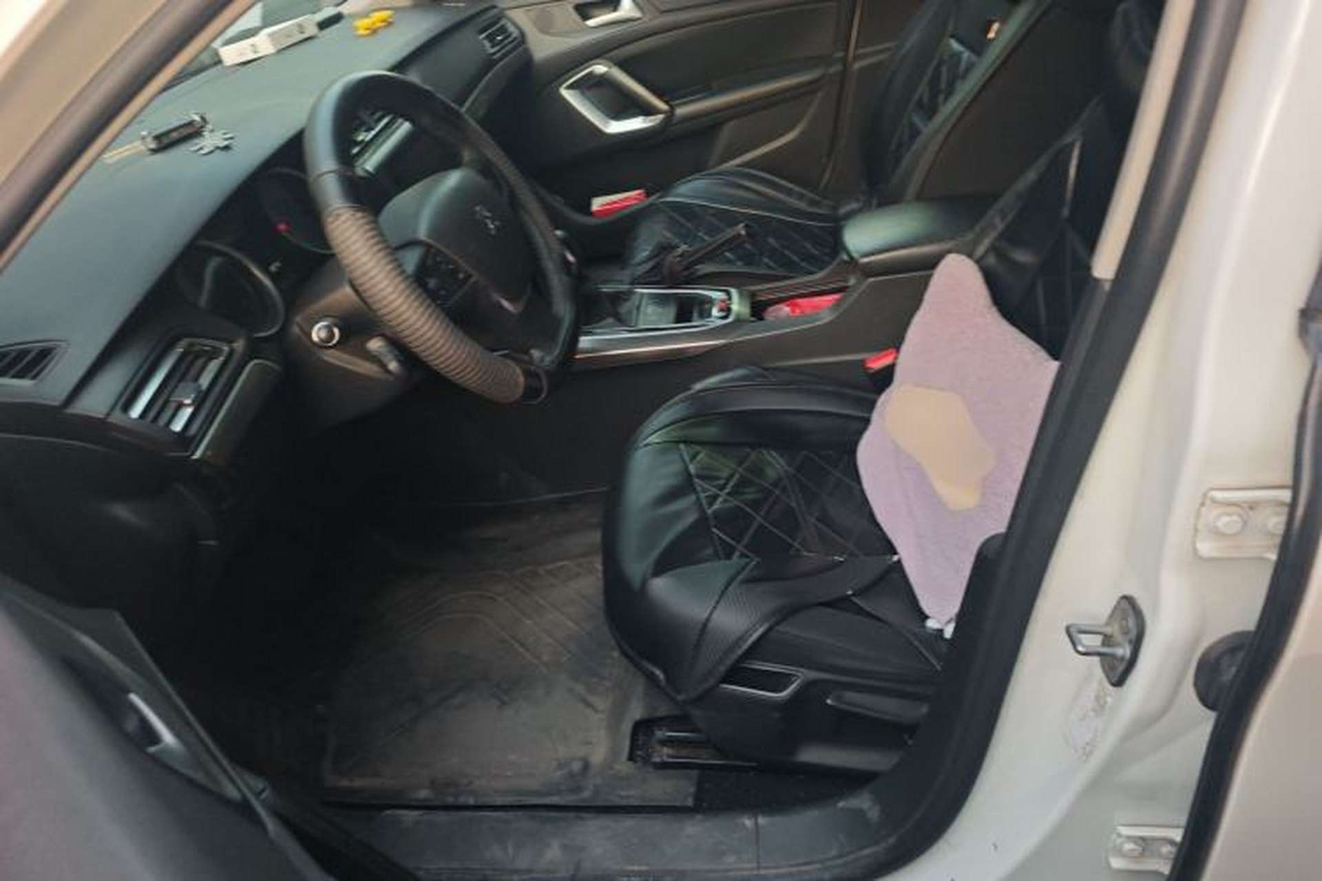Used Peugeot 408 2014 1.8L Automatic Luxury Edition Left Front Seat
