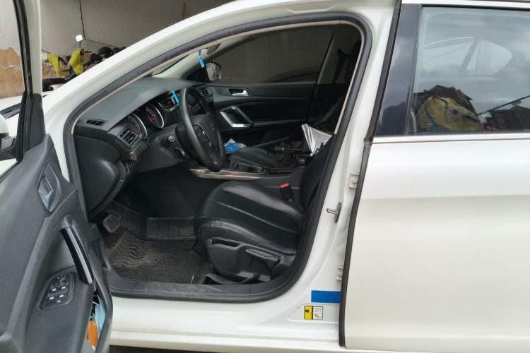 Used Peugeot 408 2014 1.8L Automatic Luxury Edition Left Front Seat