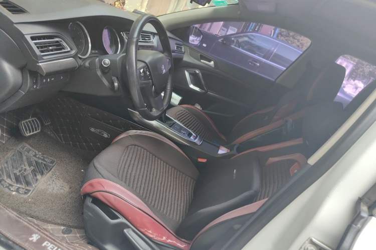 Used Peugeot 408 2014 1.8L Automatic Luxury Edition Left Front Seat