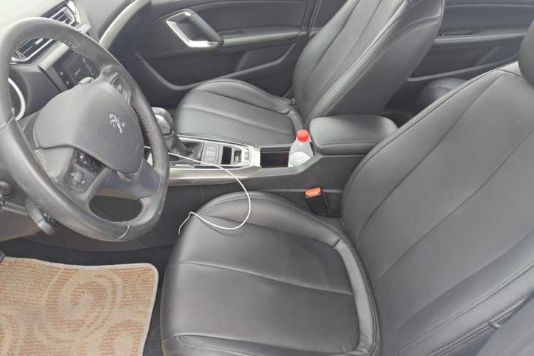Used Peugeot 408 2014 1.8L Automatic Luxury Edition Left Front Seat