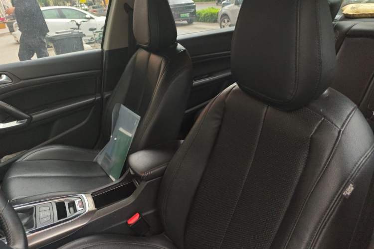 Used Peugeot 408 2014 1.8L Automatic Luxury Edition Left Front Seat