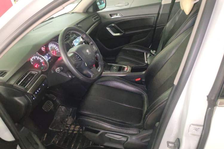 Used Peugeot 408 2014 1.8L Automatic Luxury Edition Left Front Seat