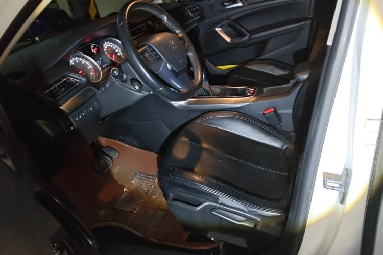 Used Peugeot 408 2014 1.8L Automatic Luxury Edition Left Front Seat
