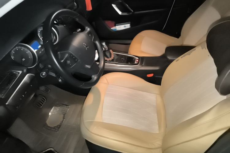 Used Peugeot 408 2014 1.8L Automatic Luxury Edition Left Front Seat