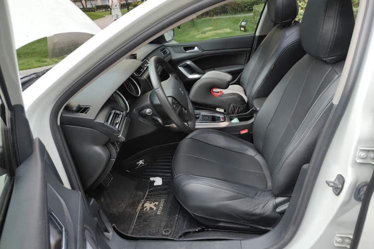 Used Peugeot 408 2014 1.8L Automatic Luxury Edition Left Front Seat