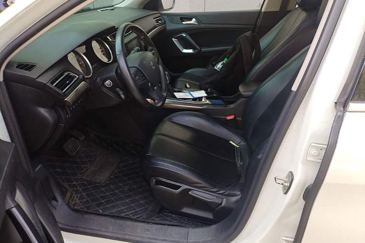 Used Peugeot 408 2014 1.8L Automatic Luxury Edition Left Front Seat