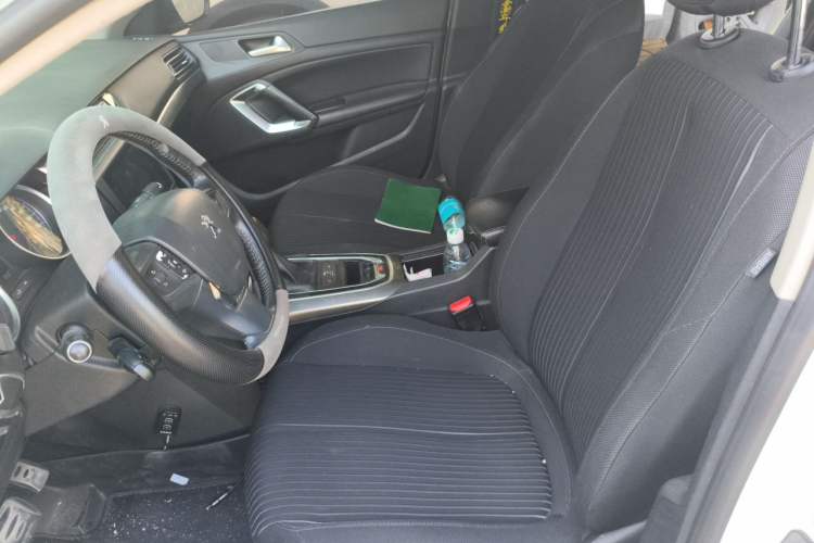 Used Peugeot 408 2014 1.8L Automatic Luxury Edition Left Front Seat