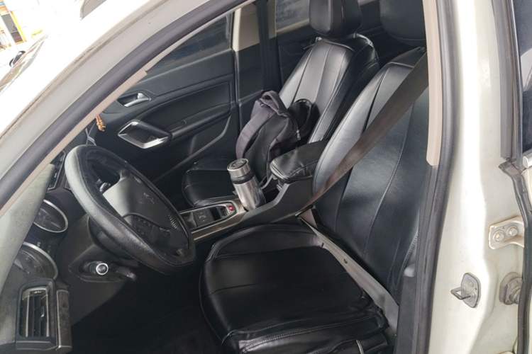 Used Peugeot 408 2014 1.8L Automatic Luxury Edition Left Front Seat