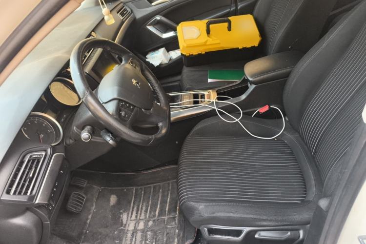 Used Peugeot 408 2014 1.8L Automatic Luxury Edition Left Front Seat