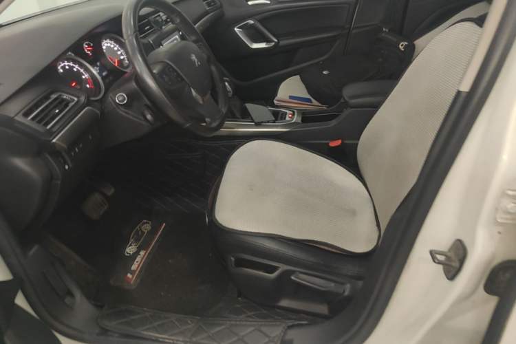Used Peugeot 408 2014 1.8L Automatic Luxury Edition Left Front Seat